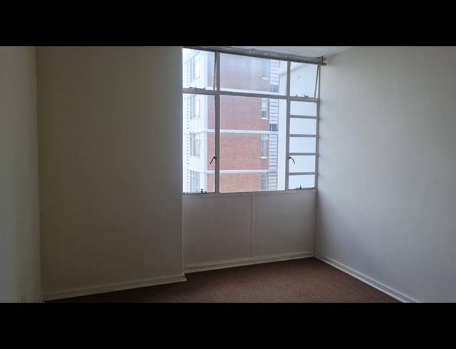 2 BEDROOM PROPERTY TO RENT IN BEDFORD GARDENS